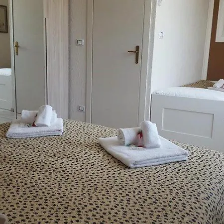 Il Meridiano Guest house *